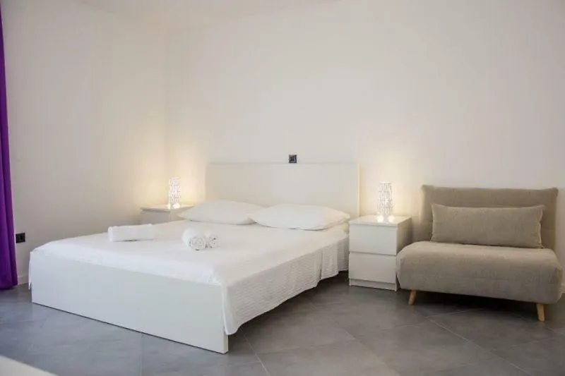 Studio Apartman Hrvoje Pag Town